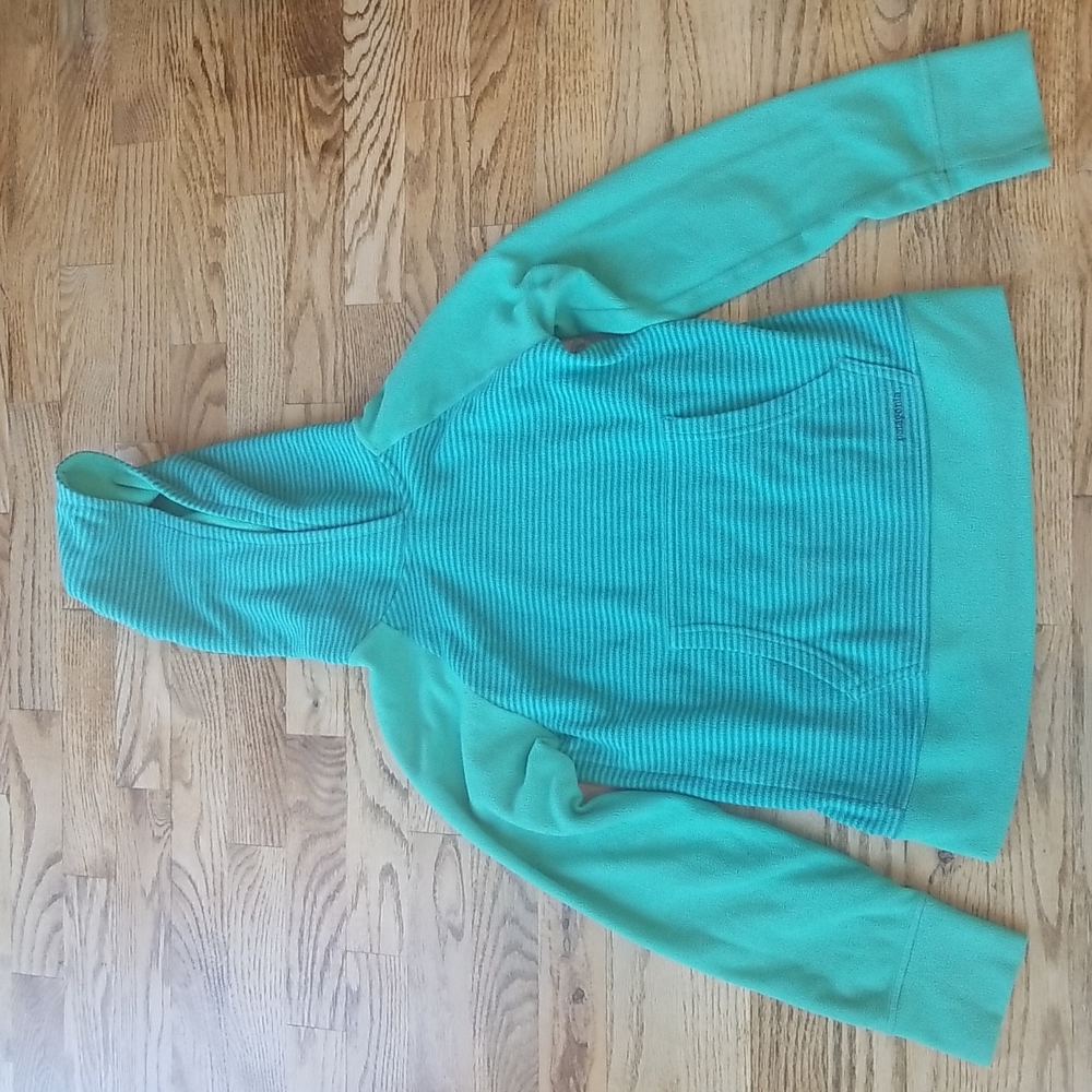 (12) Kids Patagonia Fleece Pull Over Cozy Warm Striped Vibrant Colorful Comfy